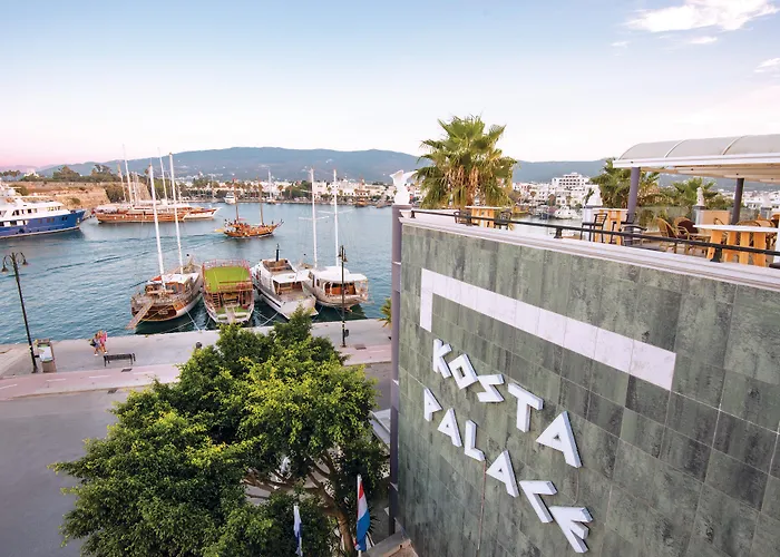 מלון Kosta Palace