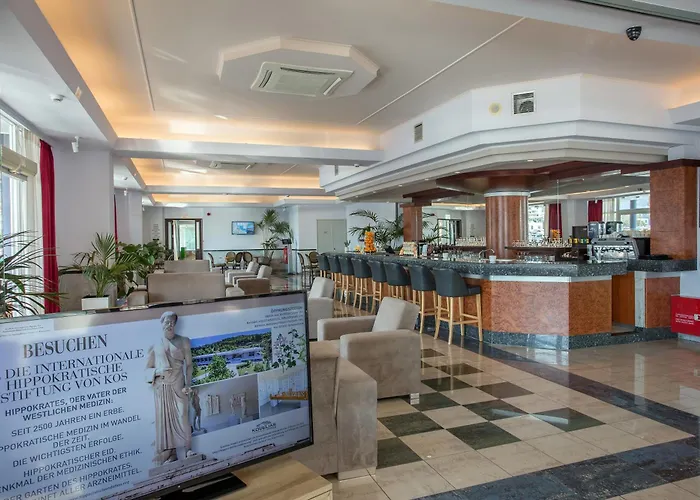 Kosta Palace 4* העיירה קוס