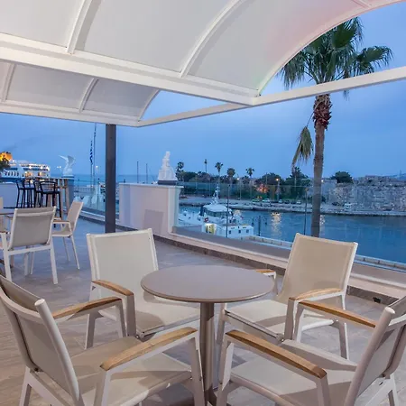 호텔 Kosta Palace 4*