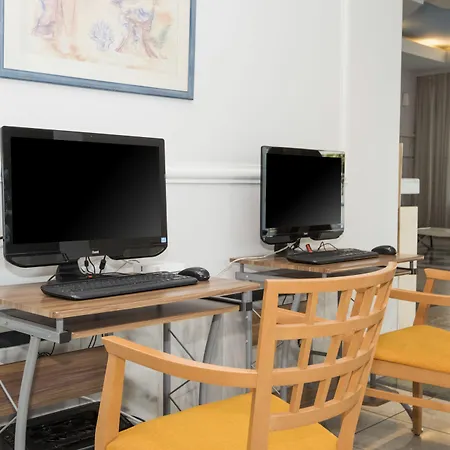 Kosta Palace 4*