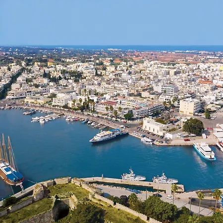 Kosta Palace Hotel 4*