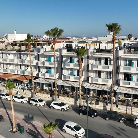 Kosta Palace 4*