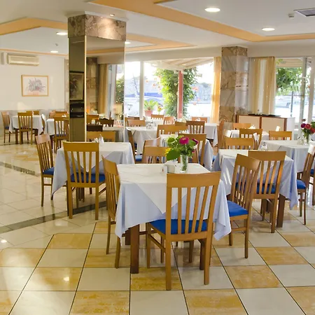 Kosta Palace Hotel