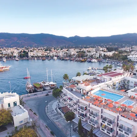 Hotel Kosta Palace
