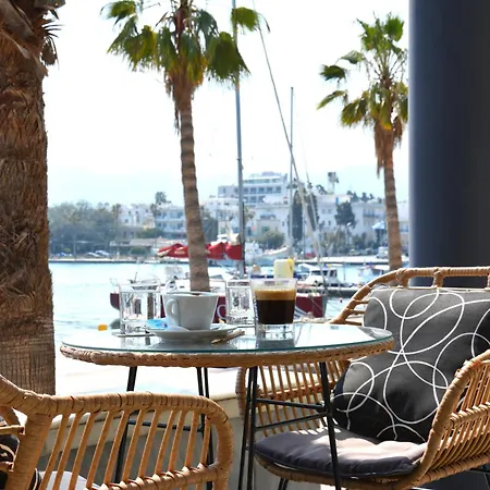 Hotel Kosta Palace 4*