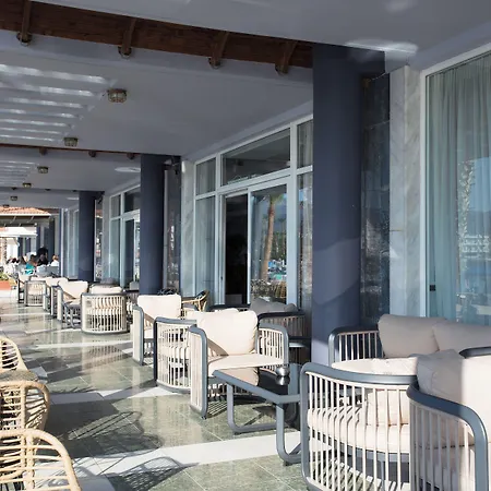 Hotel Kosta Palace