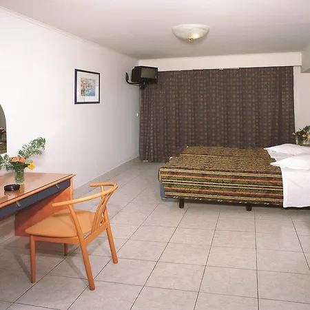 Kosta Palace Hotel 4*