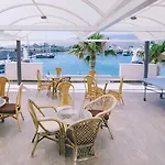 Kosta Palace Готель 4*