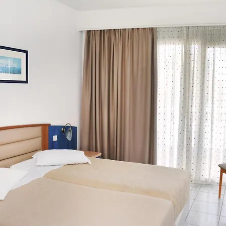 Kosta Palace 4*