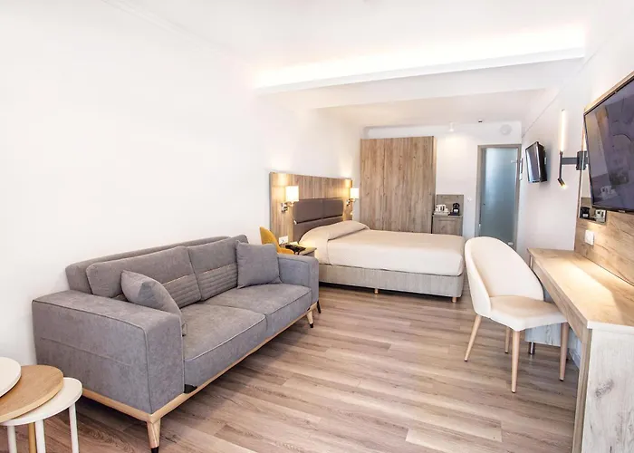 Szálloda Kosta Palace